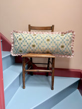 Load image into Gallery viewer, Olive Star + Pale Pink Frill