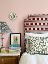 Load image into Gallery viewer, Shell Petal + Your Choice of Frill / Piping and Back Fabric