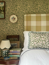 Load image into Gallery viewer, Shell Petal + Your Choice of Frill / Piping and Back Fabric