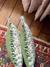 Load image into Gallery viewer, Shell Petal + Your Choice of Frill / Piping and Back Fabric