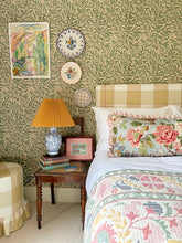 Load image into Gallery viewer, Pretty Floral Multi + Pale Pink Frill