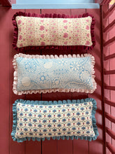 Load image into Gallery viewer, Blue Shell + Pale Pink Frill