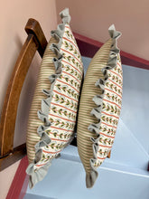 Load image into Gallery viewer, Green Vine Leaves + Pale Blue Frill