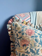 Load image into Gallery viewer, William Morris Bird and Rose + Matching Frill
