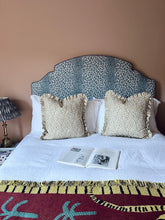 Load image into Gallery viewer, Beige Waterberry + Matching Frill