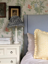 Load image into Gallery viewer, Yellow Seaweed + Yellow Seaweed Frill