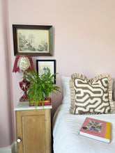 Load image into Gallery viewer, Chocolate Maze + Dusky Pink Beige Frill