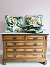 Load image into Gallery viewer, Botanical Multi Leaf + Green Stripe Frill