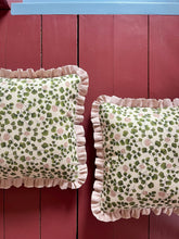 Load image into Gallery viewer, Shell Petal + Your Choice of Frill / Piping and Back Fabric
