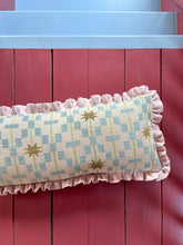 Load image into Gallery viewer, Olive Star + Pale Pink Frill
