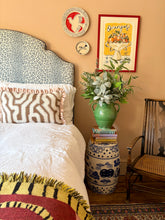 Load image into Gallery viewer, Chocolate Maze + Pale Pink Frill
